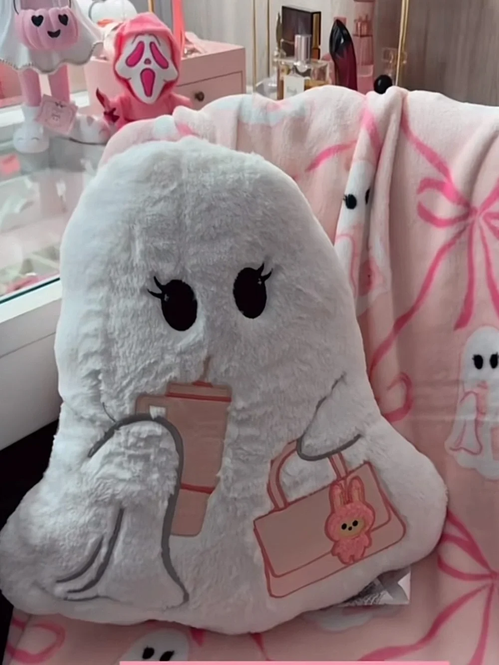Burlington Bow Stanley Labubu Ghost and Blanket Set